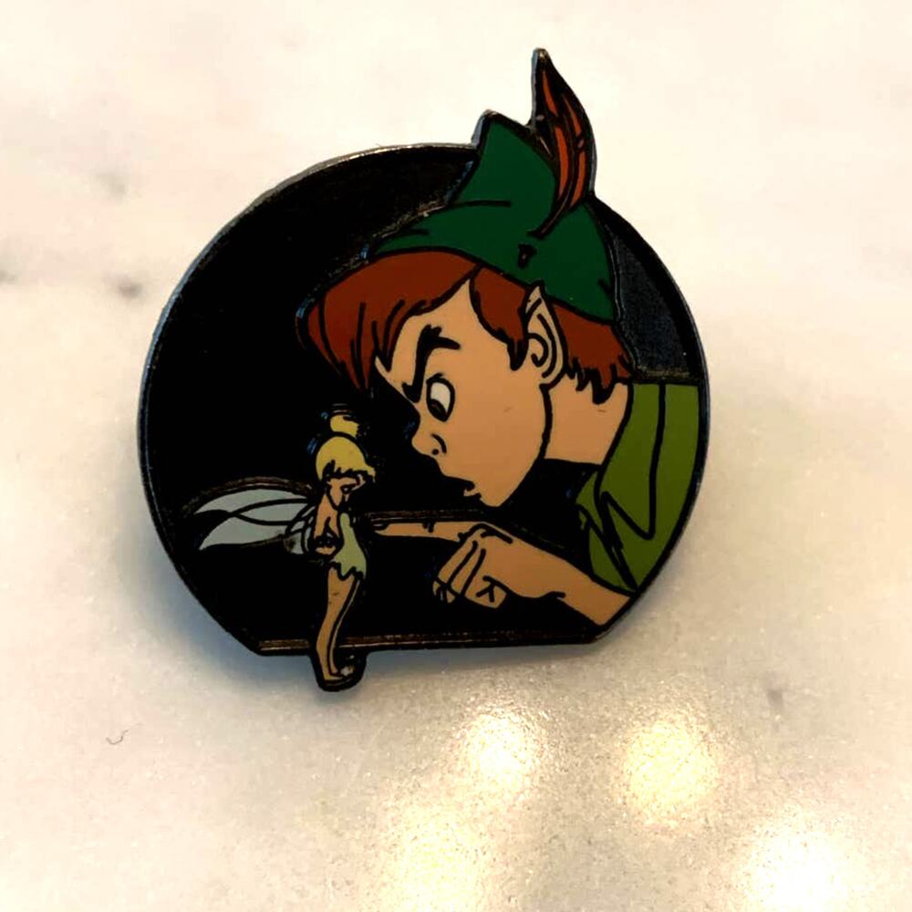 Disney Vintage Peter Pan Scolding Tinker Bell Trading Pin